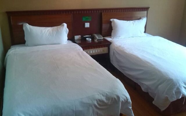 Jingang Hostel (Shenzhen Longhua Bus Station)