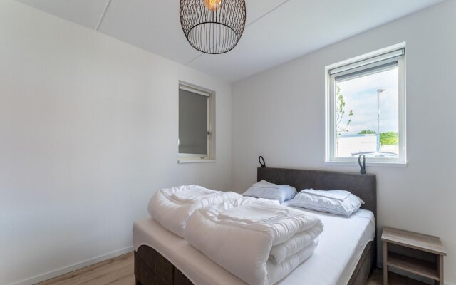 Seaside Comfort Near Scherpenisse