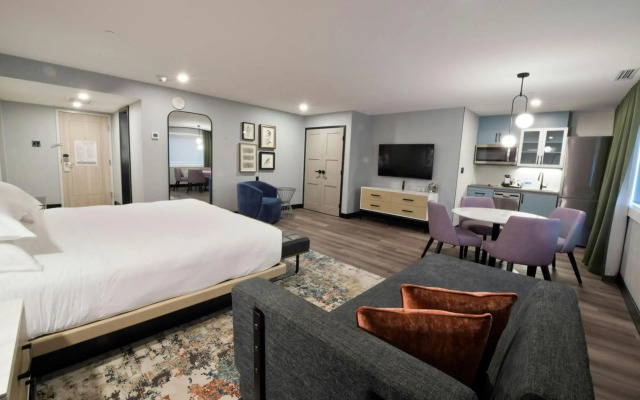 Sheraton Laval Hotel