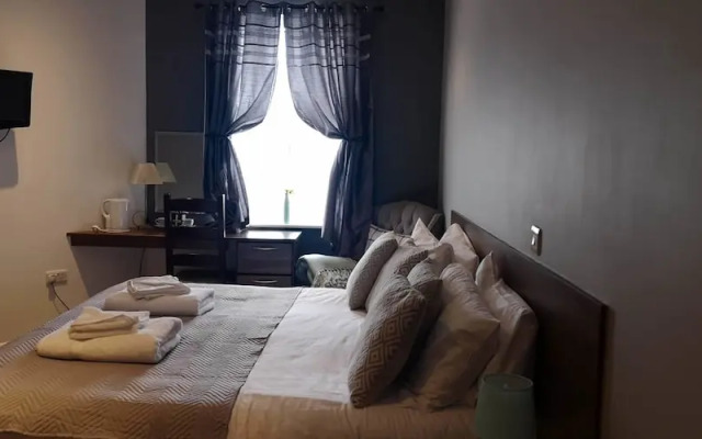 The Barley Sheaf Inn