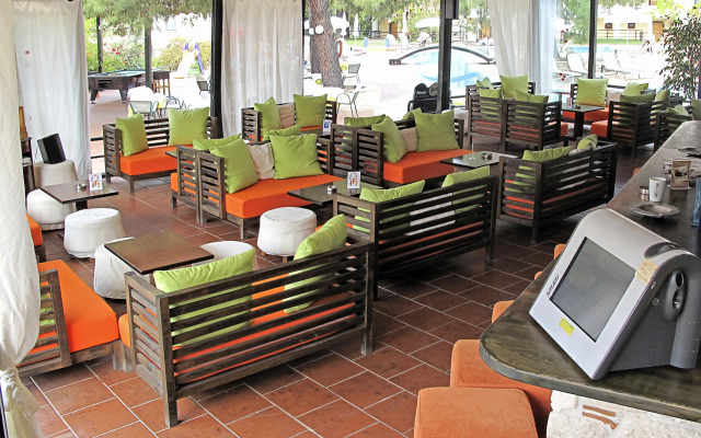 Hotel Lesse