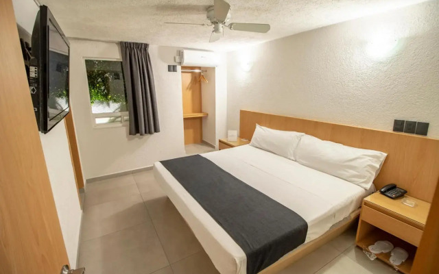 Hotel Emperador Centro Guadalajara y Remodelado