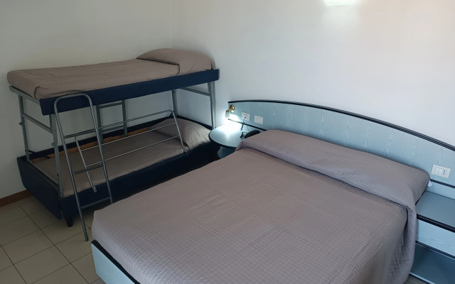 Remin Plaza Hotel