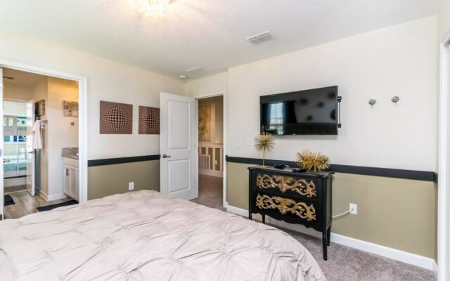 Champions Gate 1314BW