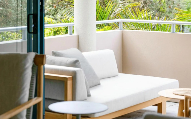 Unit 3 21 Park Generous and Comfortable Beachside Abode