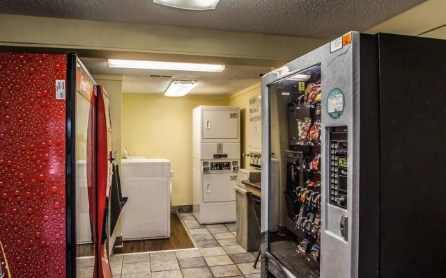 Relax Inn Saint Charles