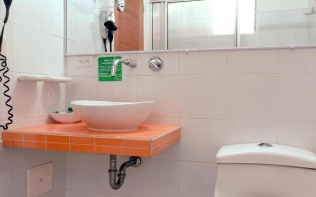 Waira Suites Hotel