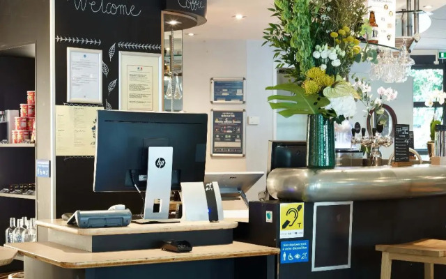 B&B HOTEL Vélizy Est