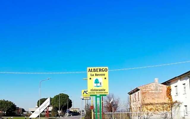 Albergo La Rovere