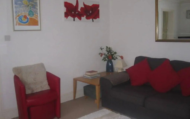 Hill House Guest House