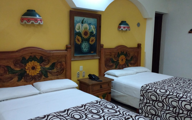 Hotel Suites Flamboyanes