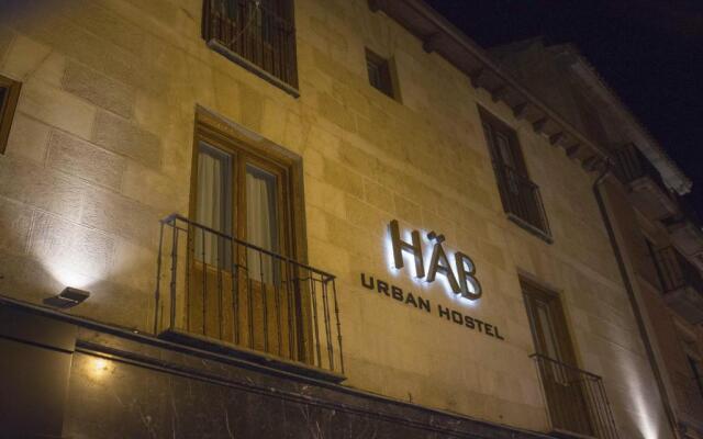 Hab Urban Hostel