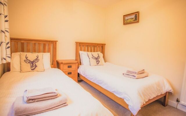 Deerclose West Farmhouse