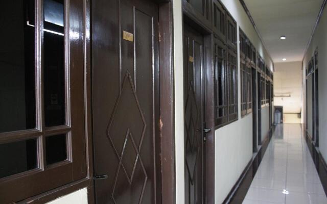 OYO 181 Wisma Bintang Near RSUD Johar Baru