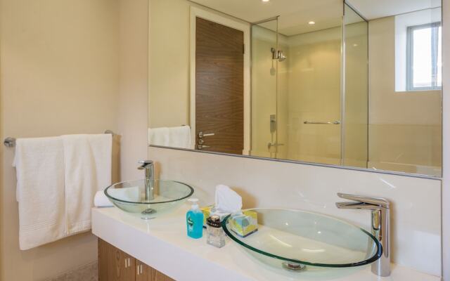 Canal Quays Apartments