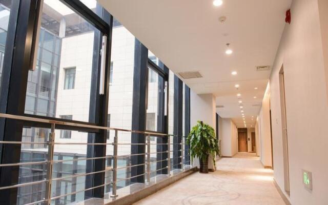 GreenTree Eastern Rizhao High Speed Railway Station Hotel