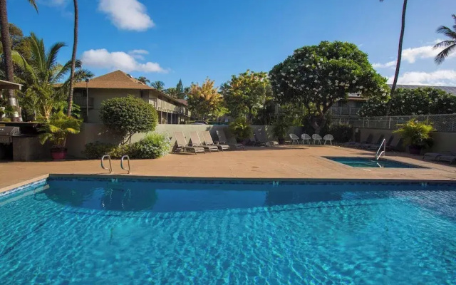 Kihei Bay Surf B212 by Maui Rental Group
