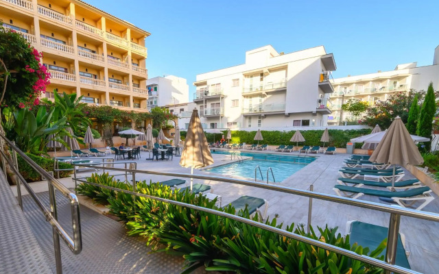 Apartamentos Isla del Sol Aparthotel