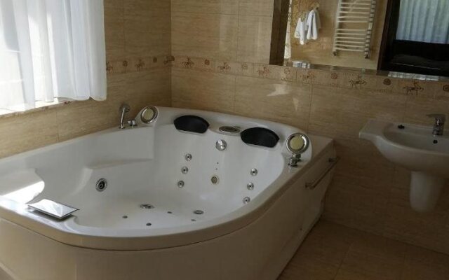 Hotel Salamandra