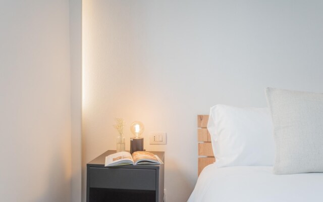 Cozy Nest on the Lake