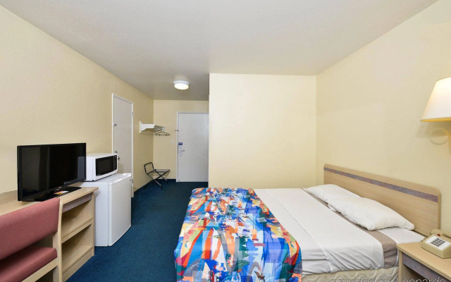 Americas Best Value Inn Lincoln Airport