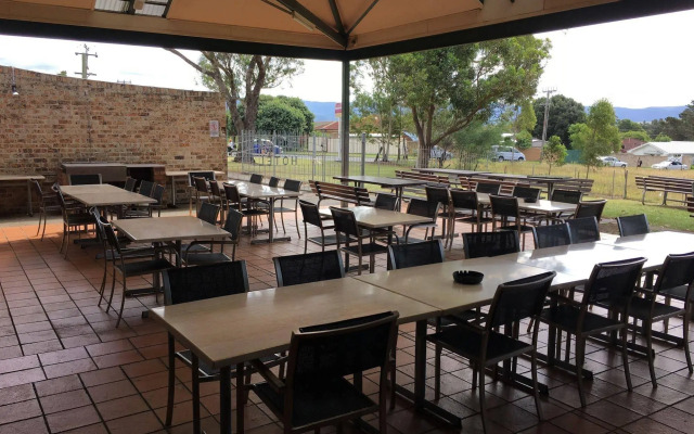 Lakeview Hotel Motel