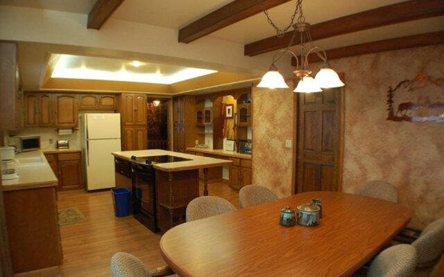 Wildwood Inn