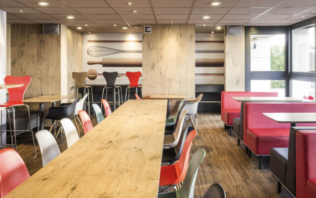 B&B HOTEL Paris Versailles Le Chesnay