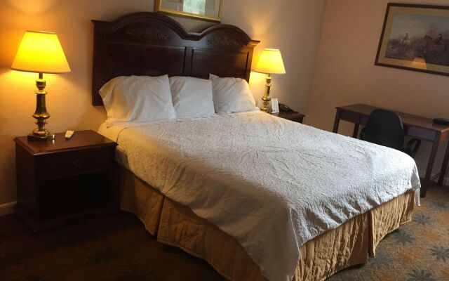 Travelodge by Wyndham Lynchburg