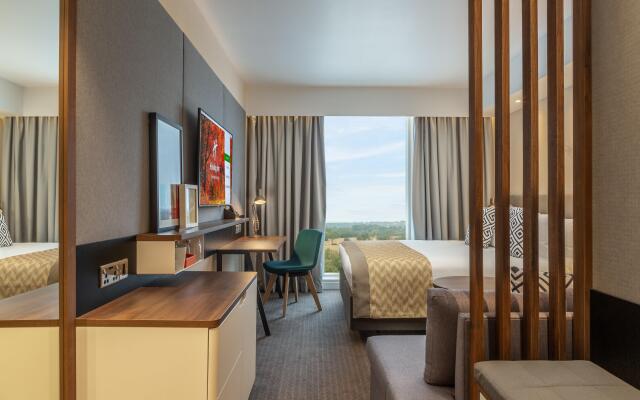 Holiday Inn Dublin Airport