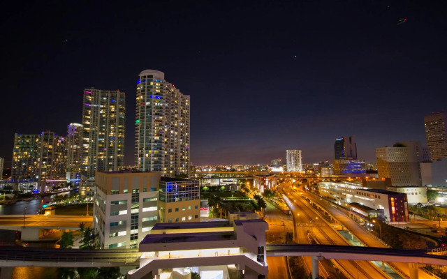 Comfort Inn & Suites Downtown Brickell-Port of Miami