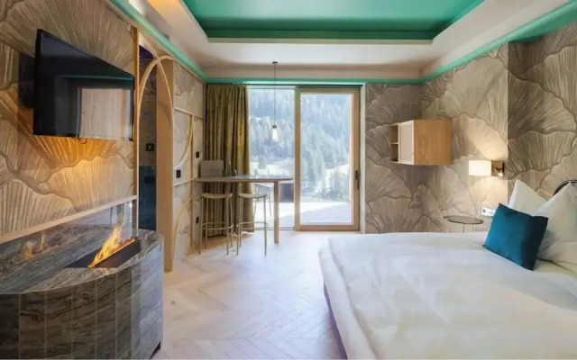 Latemar Hotel Suites & Spa