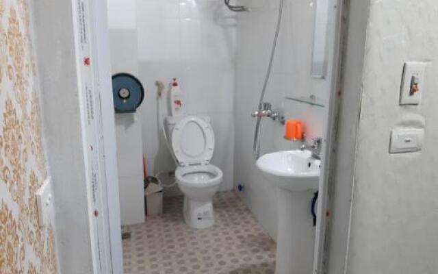 Phuong Dong 2 Guesthouse