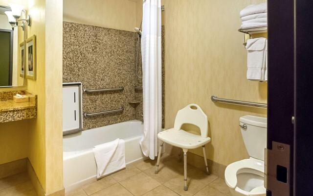 Comfort Suites Manhattan