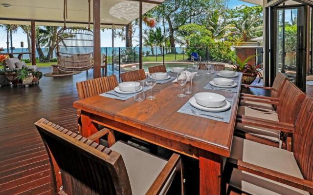 Absolute Beachfront House with Private Pool