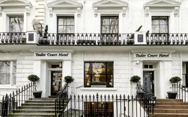 Tudor Court Hotel