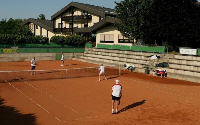 Tennis- und Freizeitzentrum Neudörfl
