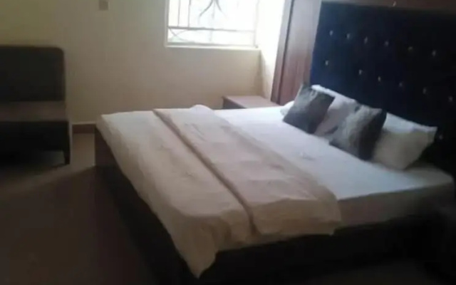 Angels Court Hotel and Suite