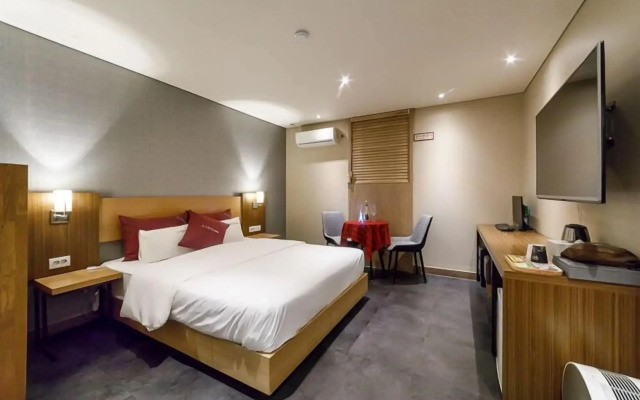 Soma Hotel