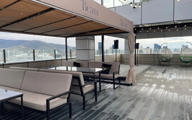 Millennium Plaza Hotel