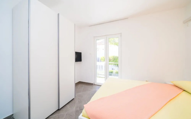 Apartments & Rooms Barisic