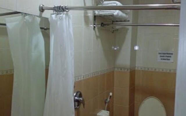 Grand Wisata Hotel