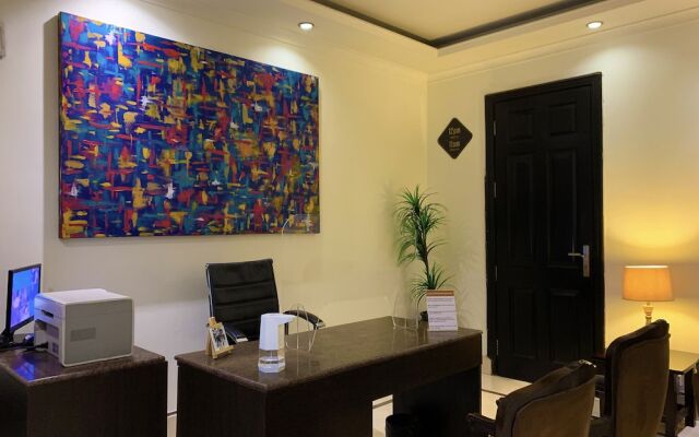Crown Residence