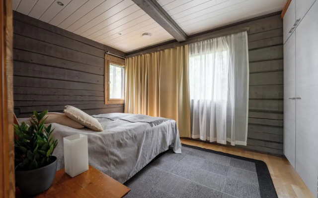 Comfy Cabin in Tahko  with Hot Tub. Private Sauna
