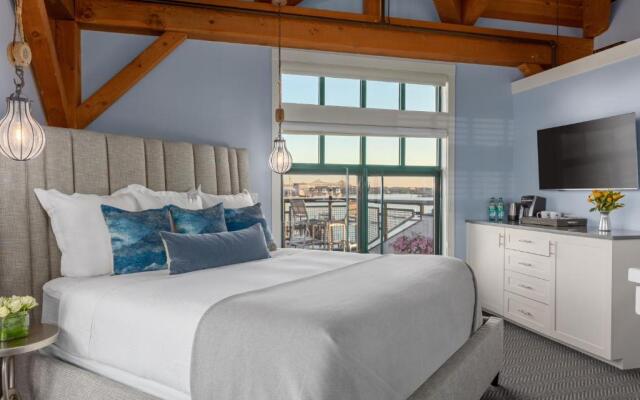 Boston Yacht Haven Inn & Marina