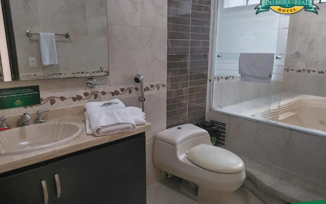 Hotel Palmera Real