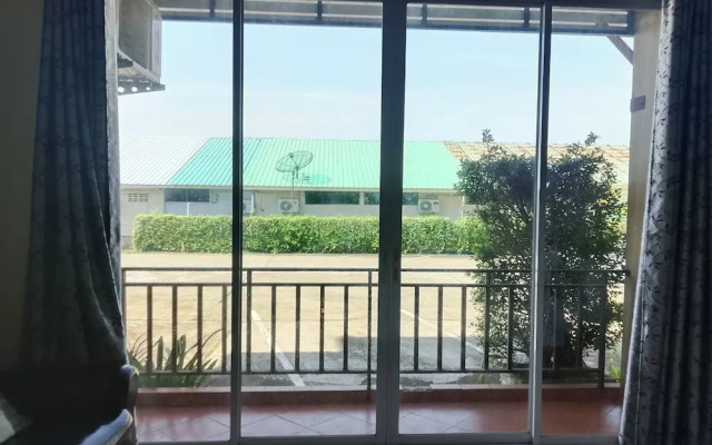 Karnmanee Place Hotel