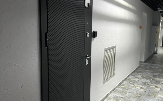 Апартаменты на проезде Золотой Берег, 2Е