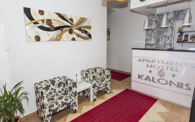 Apart Kalonis