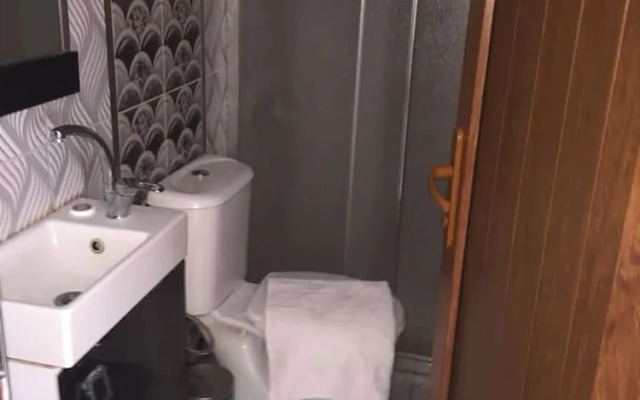 Ozgur Hotel